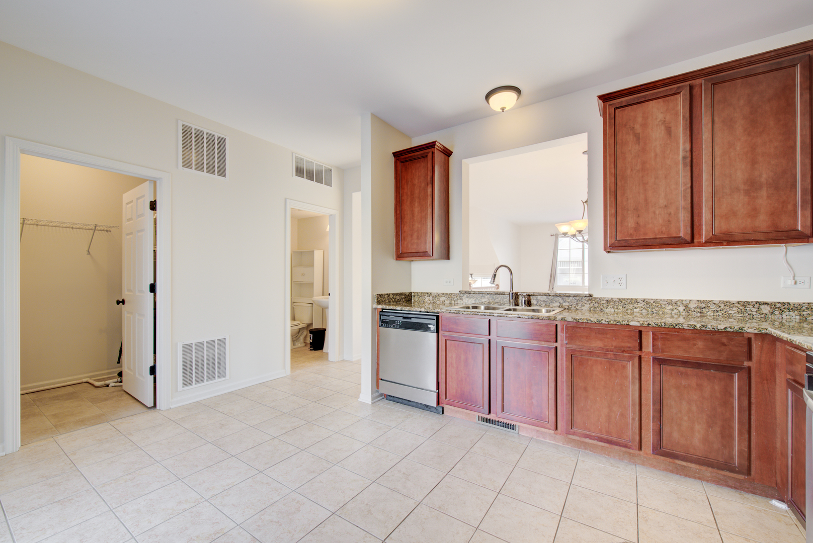 3414 Cameron Drive Elgin, IL 60124 - Photo 10 of 39