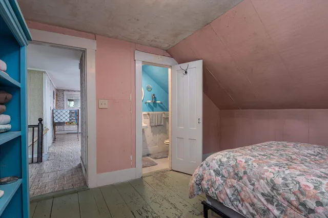 $199,900 | 693 Us Route, St. Johnsbury, VT 05819