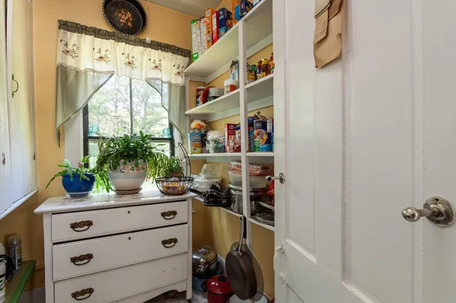 $199,900 | 693 Us Route, St. Johnsbury, VT 05819