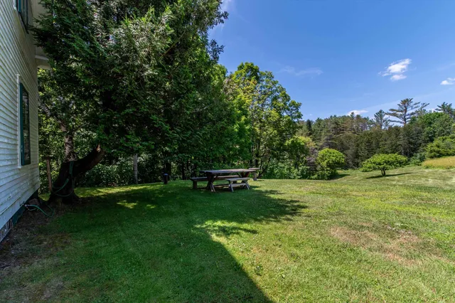 $199,900 | 693 Us Route, St. Johnsbury, VT 05819