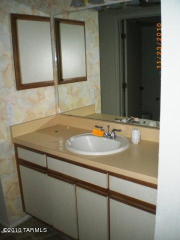 1625 Twin Ridge Road Tucson, AZ 85746 - Photo 20 of 35 Gallery Image 20