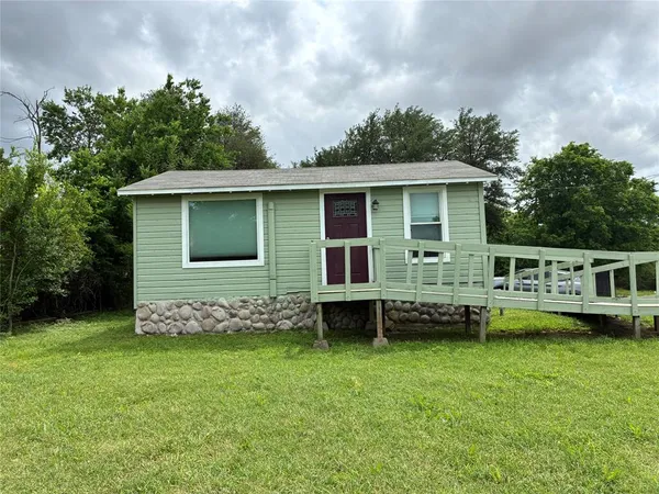 $130,000 | 324 West Anders Street, Marlin, TX 76661