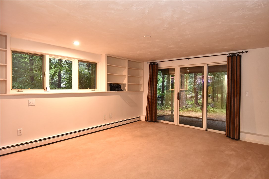 99 Sedgefield Road North Kingstown, RI 02852 - Photo 24 of 34 Gallery Image 24