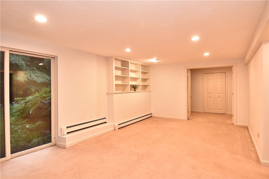 99 Sedgefield Road North Kingstown, RI 02852 - Photo 26 of 34 Gallery Image 26