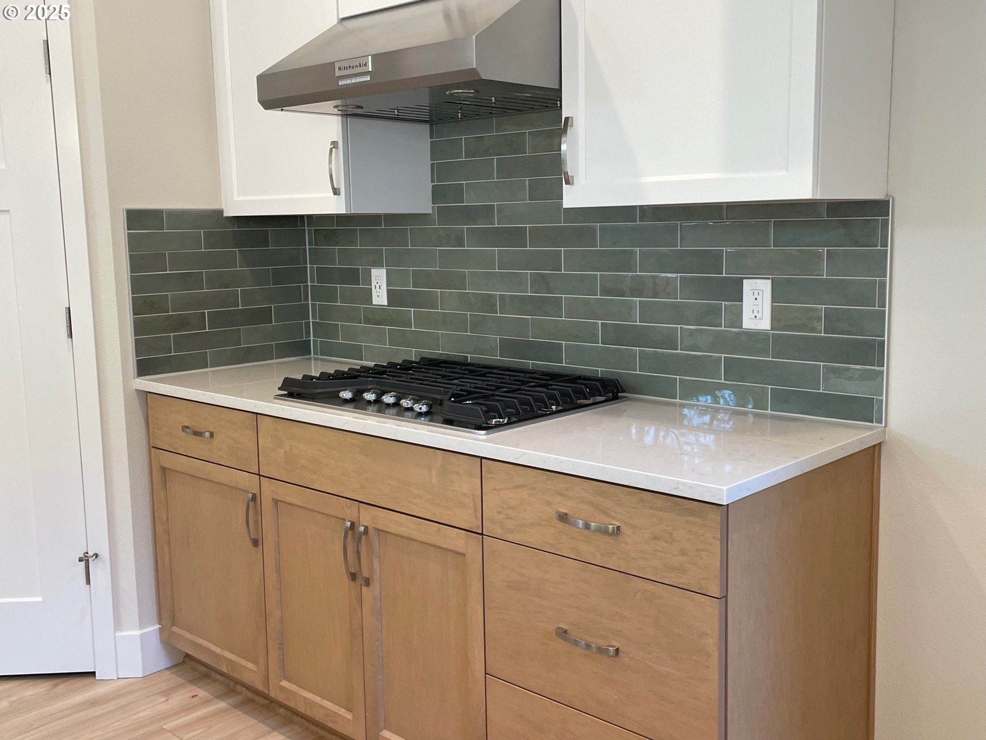 7863 Southwest Thornbridge Terrace, Unit 11 Beaverton, OR 97007 - Photo 5 of 34 Great Room