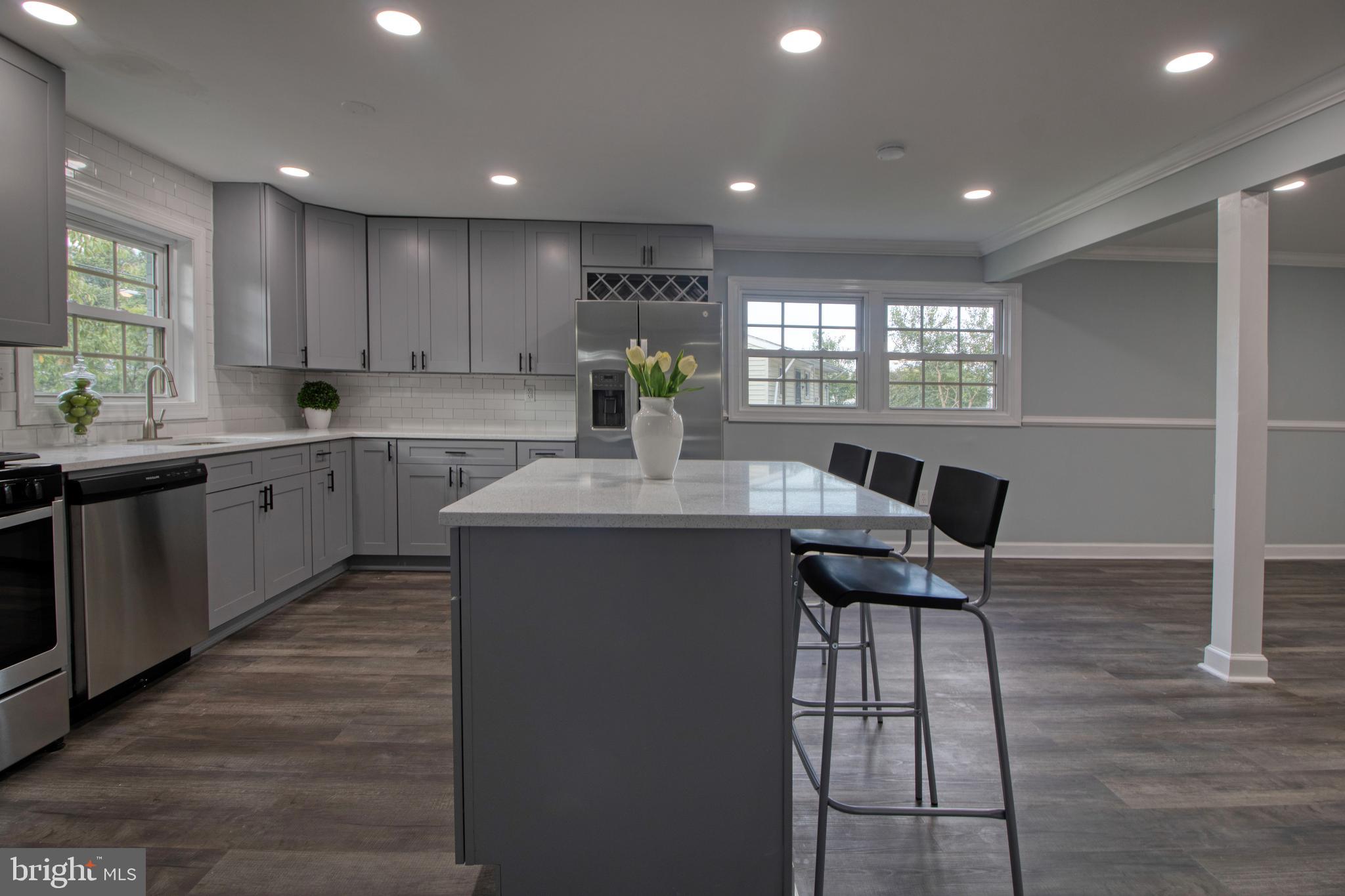 1115 Raydale Road Hyattsville, MD 20783 - Photo 2 of 47