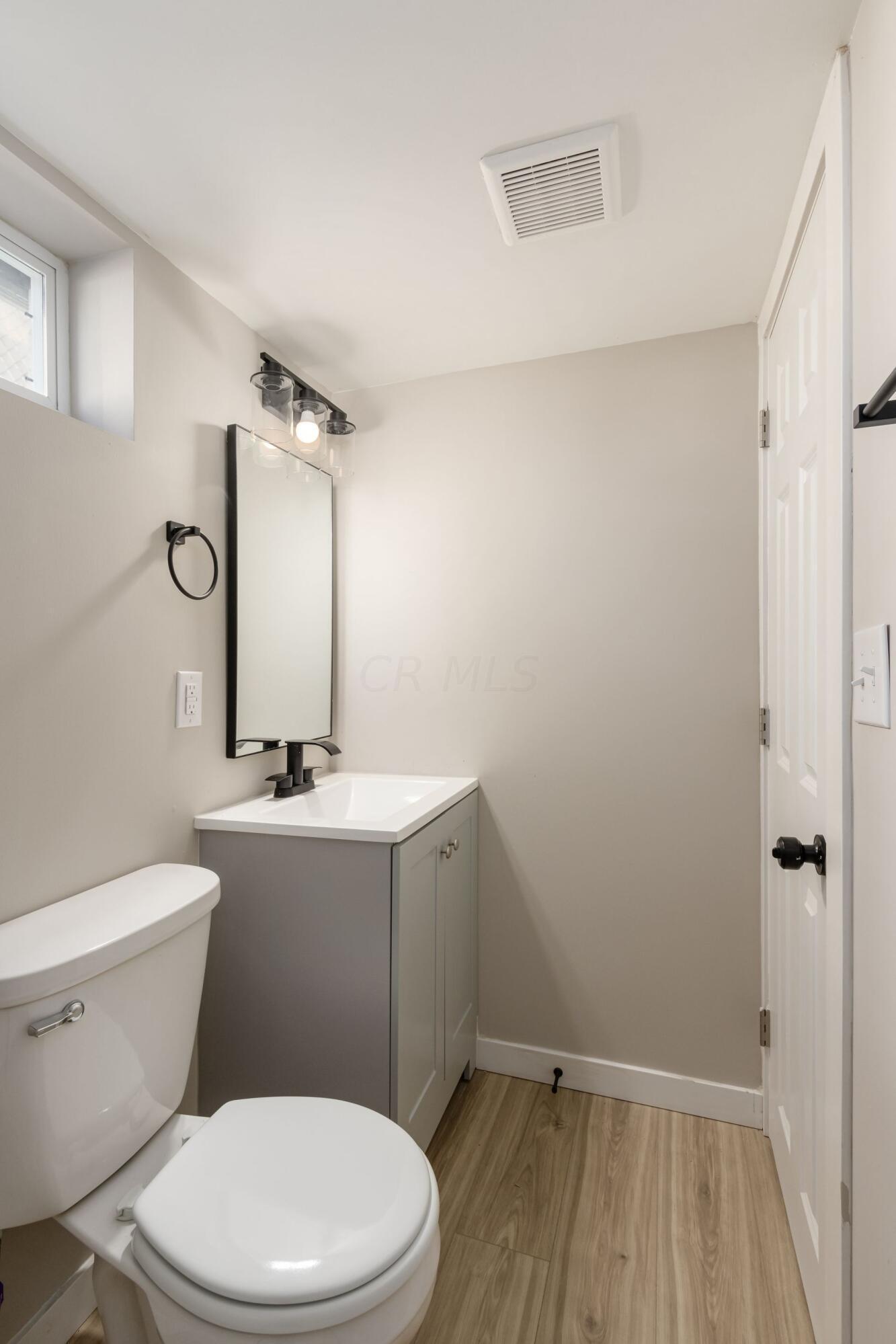 1364 Huy Road Columbus, OH 43224 - Photo 26 of 32 basement bath2