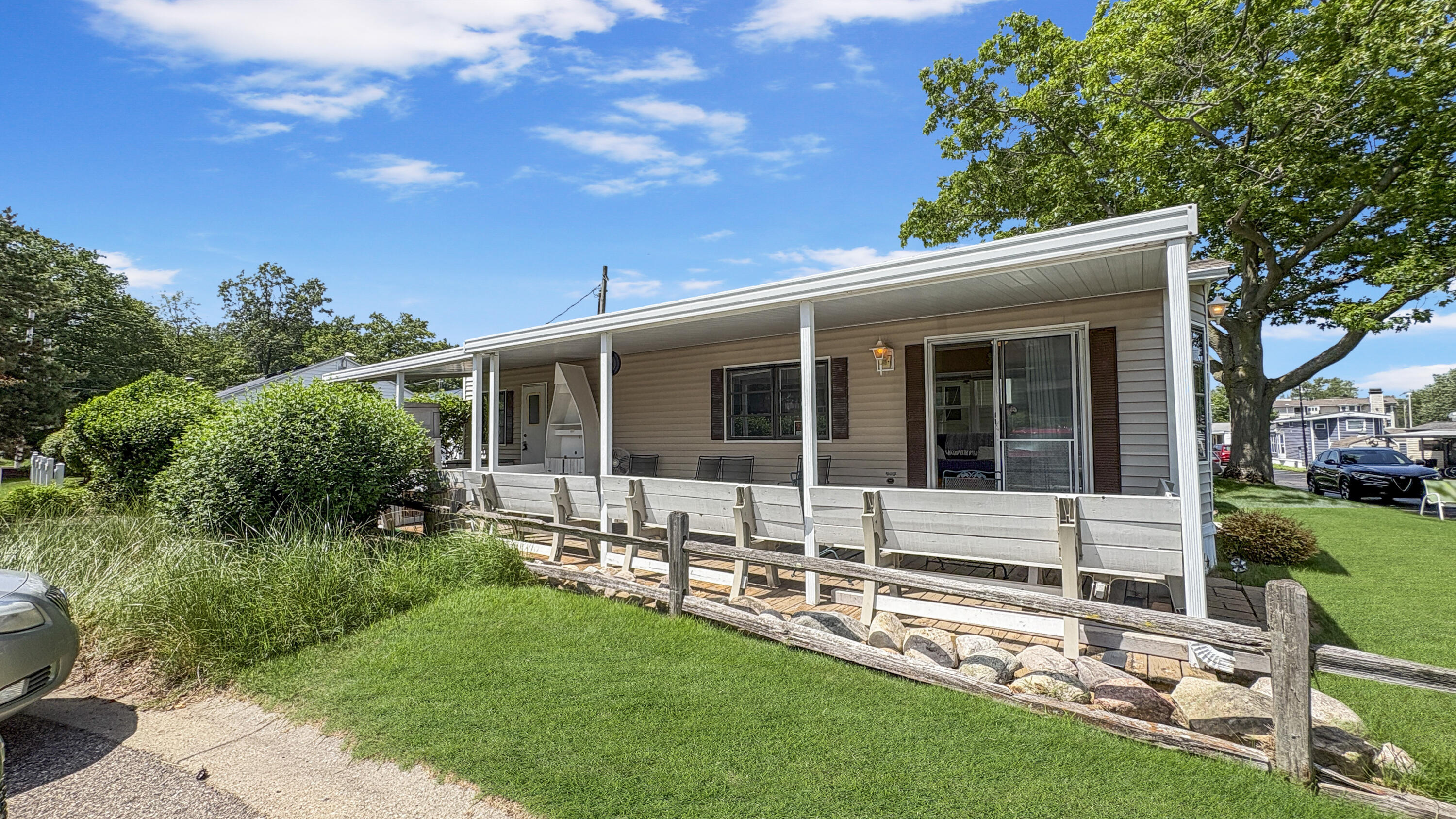 2250 Ottawa Beach Road, Unit 45 Holland, MI 49424 - Photo 2 of 15 11