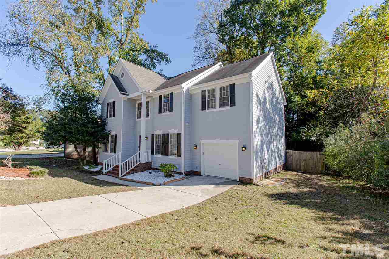 5404 Bentgrass Drive Raleigh, NC 27610 - Photo 2 of 30 Gallery Image 2