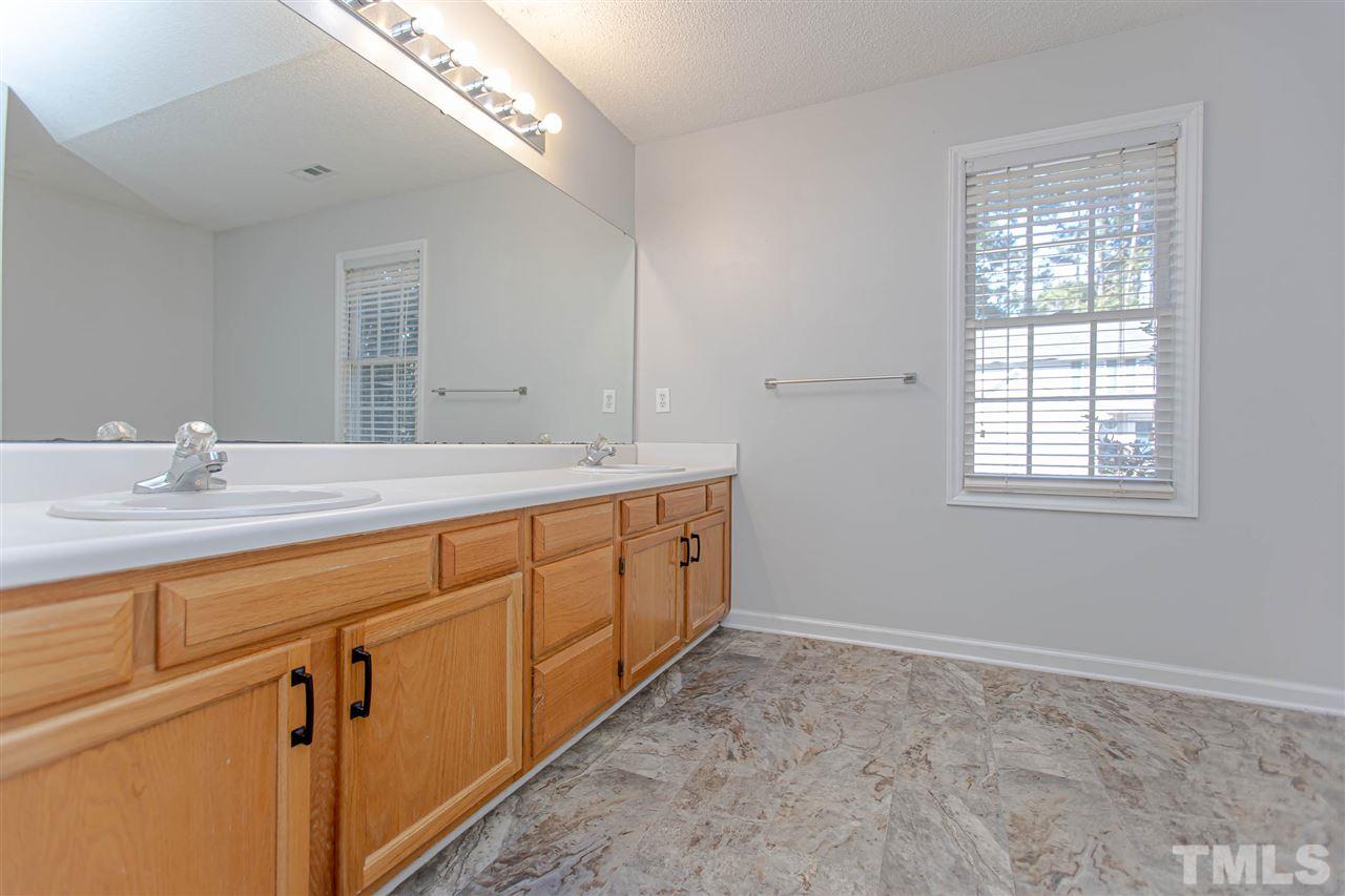 5404 Bentgrass Drive Raleigh, NC 27610 - Photo 21 of 30 Gallery Image 21
