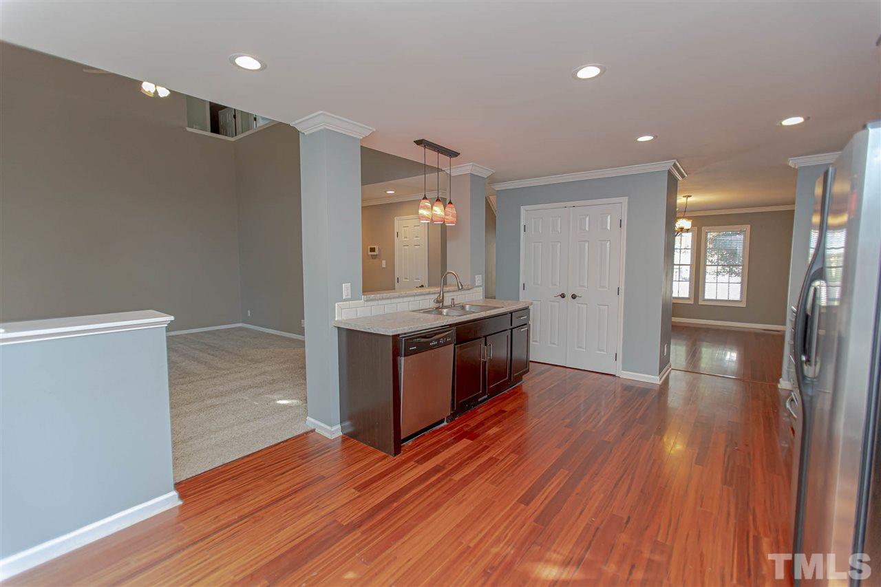 5404 Bentgrass Drive Raleigh, NC 27610 - Photo 10 of 30 Gallery Image 10