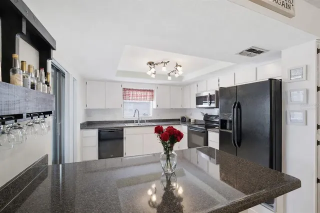 $299,900 | 8164 Pagoda Drive, Spring Hill, FL 34606