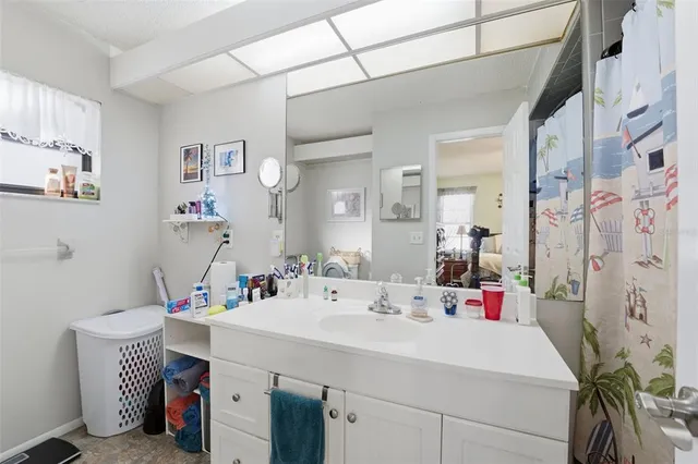 $299,900 | 8164 Pagoda Drive, Spring Hill, FL 34606