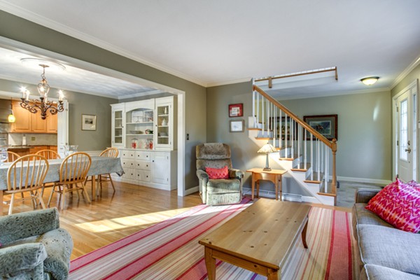 1 Dover Lane Lexington, MA 02421 - Photo 8 of 30 Gallery Image 8