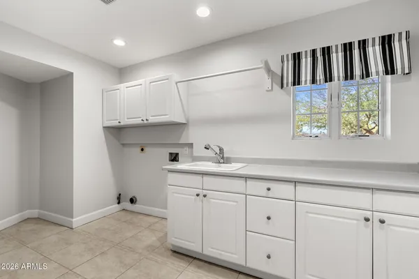 $2,475,000 | 5231 North 42nd Place, Phoenix, AZ 85018