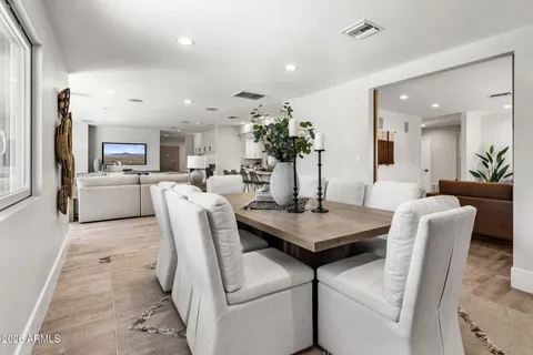 $2,475,000 | 5231 North 42nd Place, Phoenix, AZ 85018