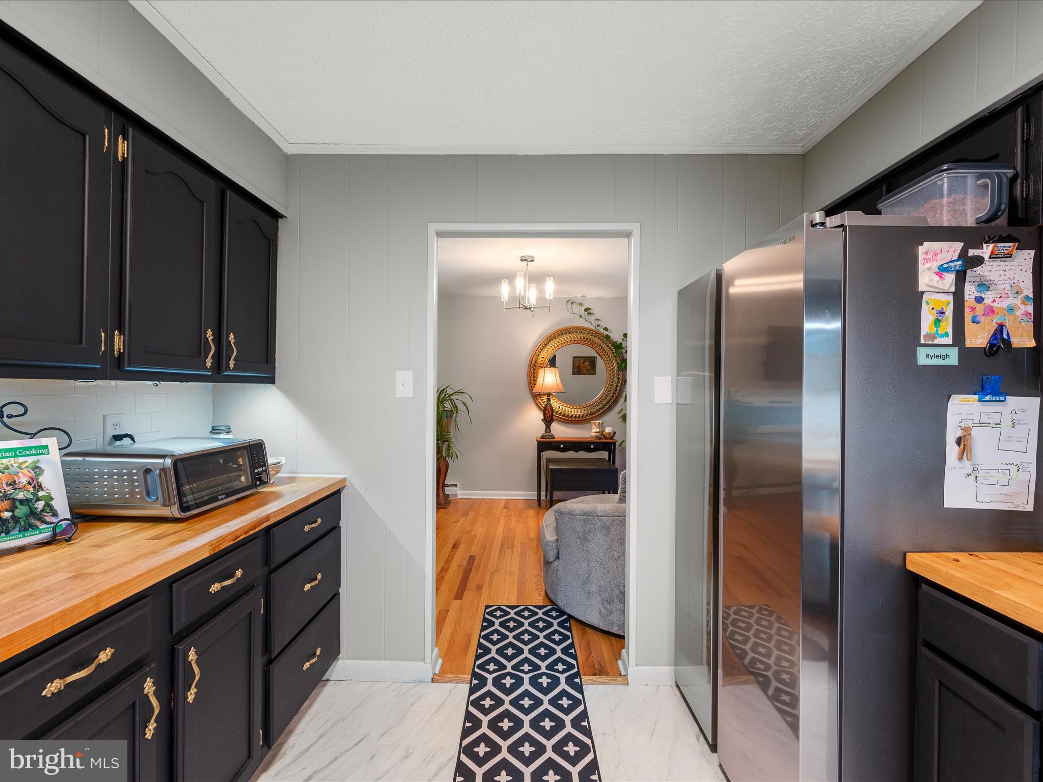 537 Ridge Road South Martinsburg, WV 25403 - Photo 17 of 51 Kitchen