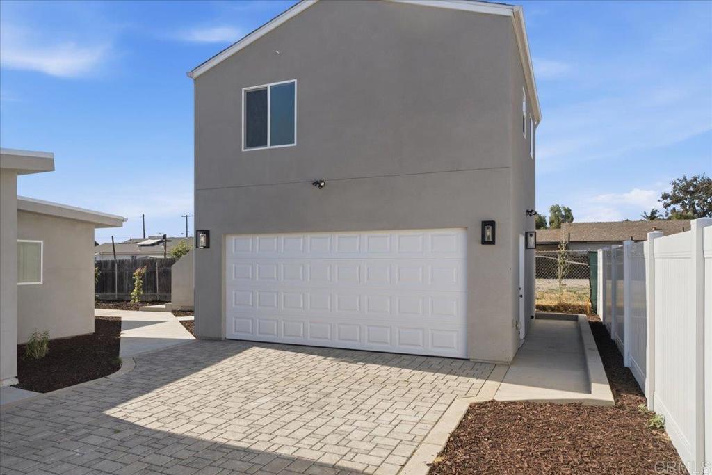 1839 Rios Avenue Chula Vista, CA 91911 - Photo 5 of 34