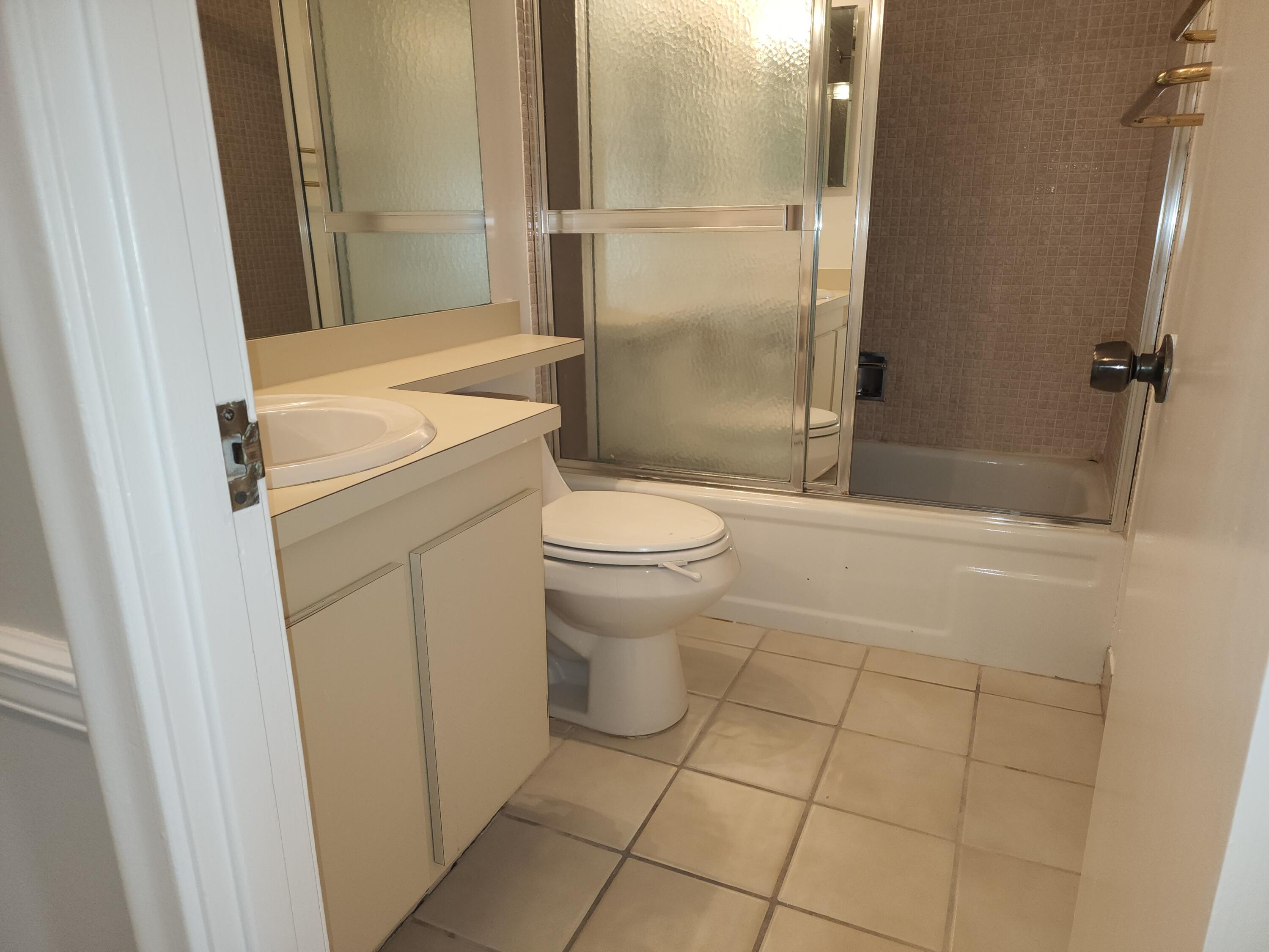 4200 North Ocean Drive, Unit 21404 Riviera Beach, FL 33404 - Photo 21 of 32 20220630_122008