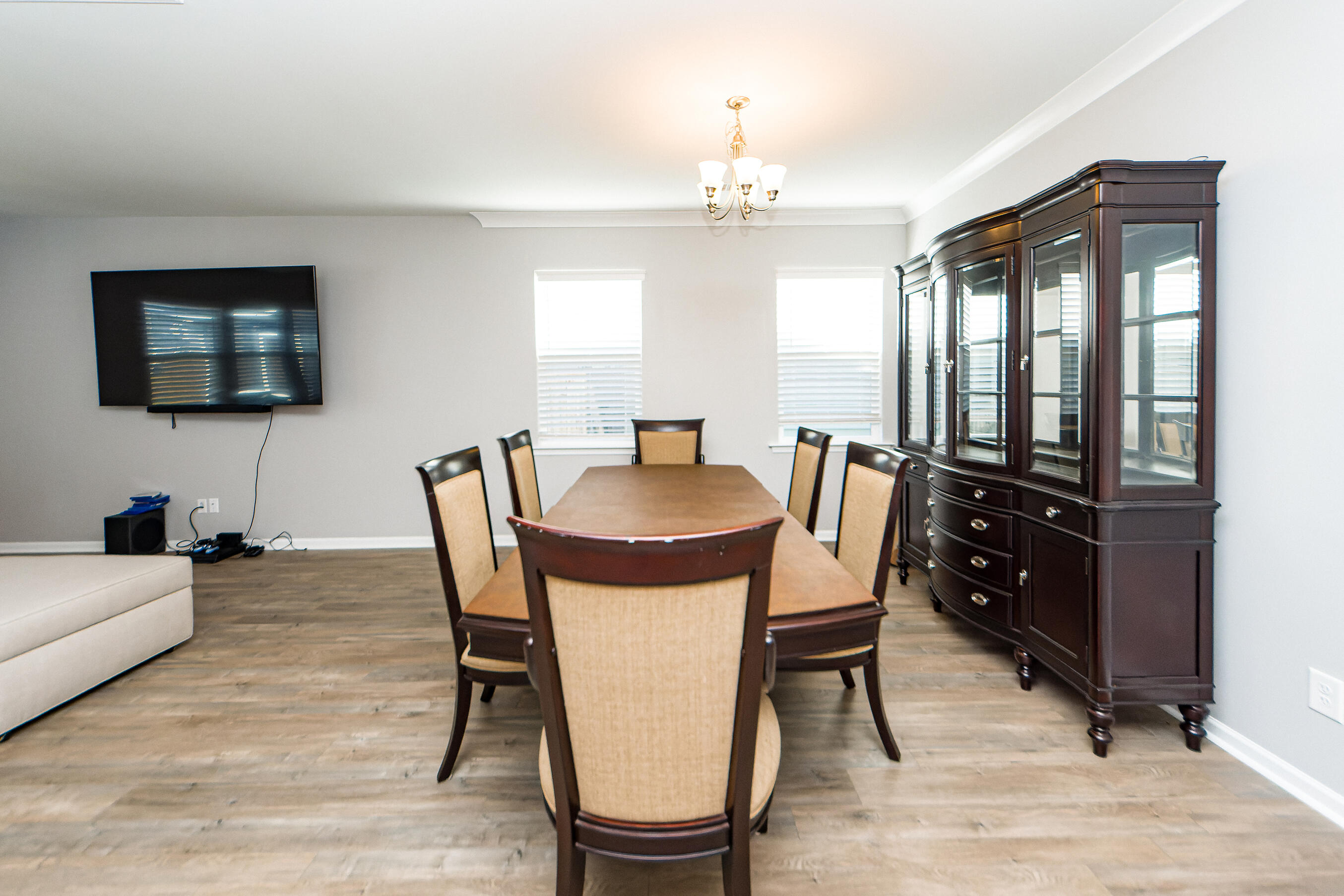 613 Squire Pope Road Summerville, SC 29486 - Photo 7 of 45 07