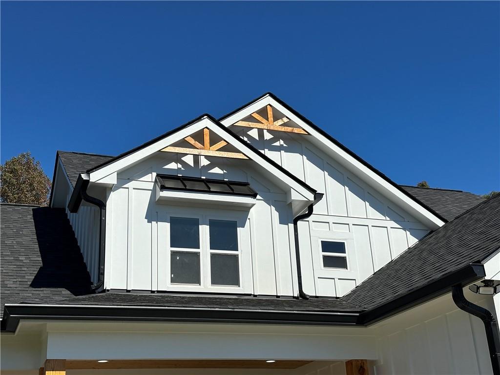 3354 Plainview Road Maysville, GA 30558 - Photo 42 of 50 a view of a house with entryway