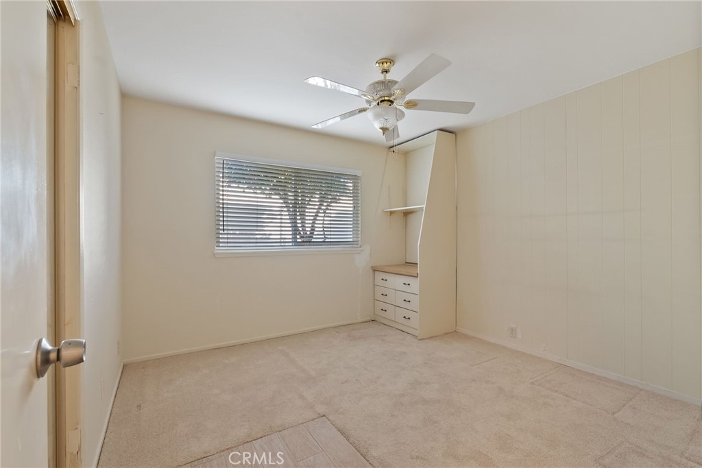 5385 Strasbourg Avenue Irvine, CA 92604 - Photo 28 of 59 an empty room with windows and fan