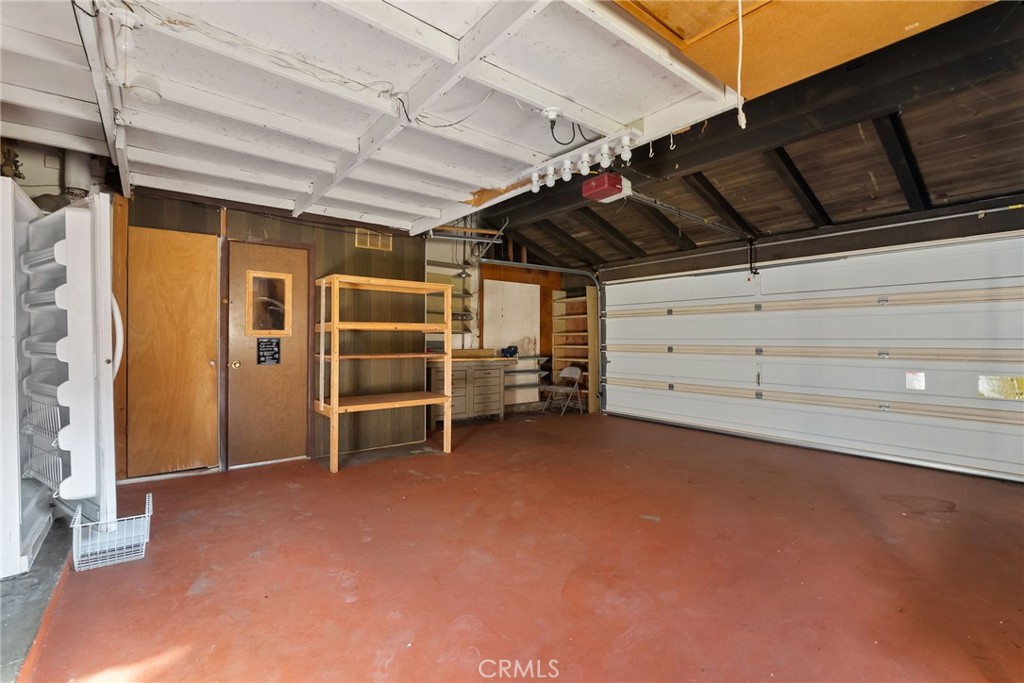 5385 Strasbourg Avenue Irvine, CA 92604 - Photo 45 of 59 a view of a room with an empty space