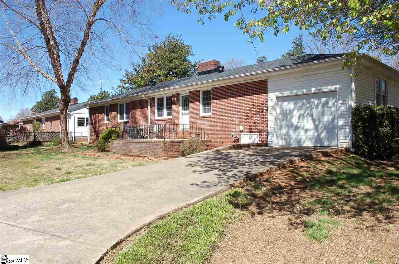 104 Edwards Road Greenville, SC 29615 - Photo 30 of 30 Gallery Image 30