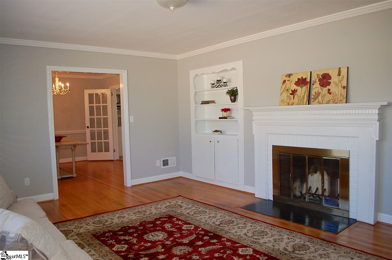 104 Edwards Road Greenville, SC 29615 - Photo 4 of 30 Gallery Image 4