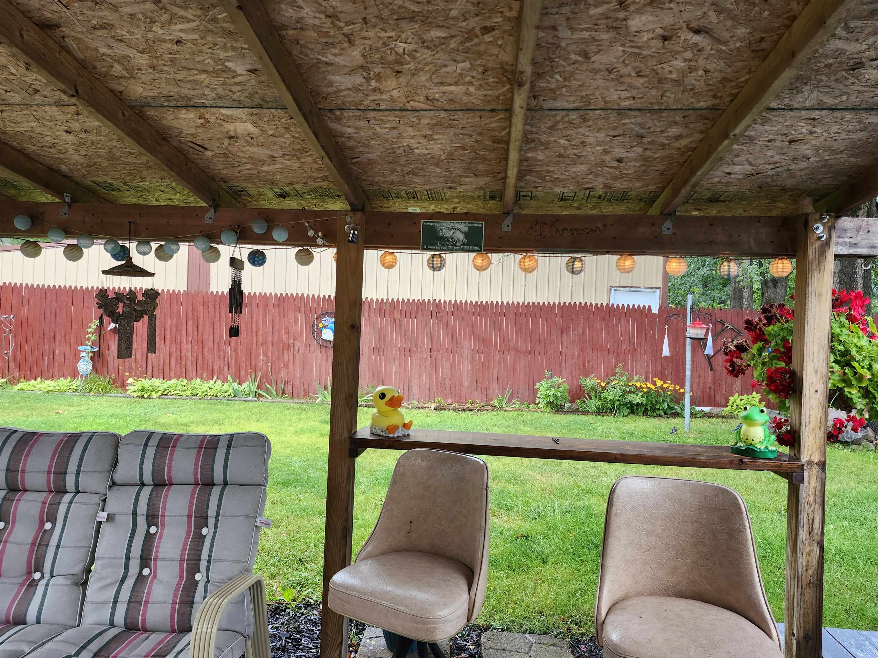 6615 North Ridge Road Harrison, MI 48625 - Photo 13 of 37 1926205-c0f35e38-40e1-46b7-bcba-1f811348fa96.JPG