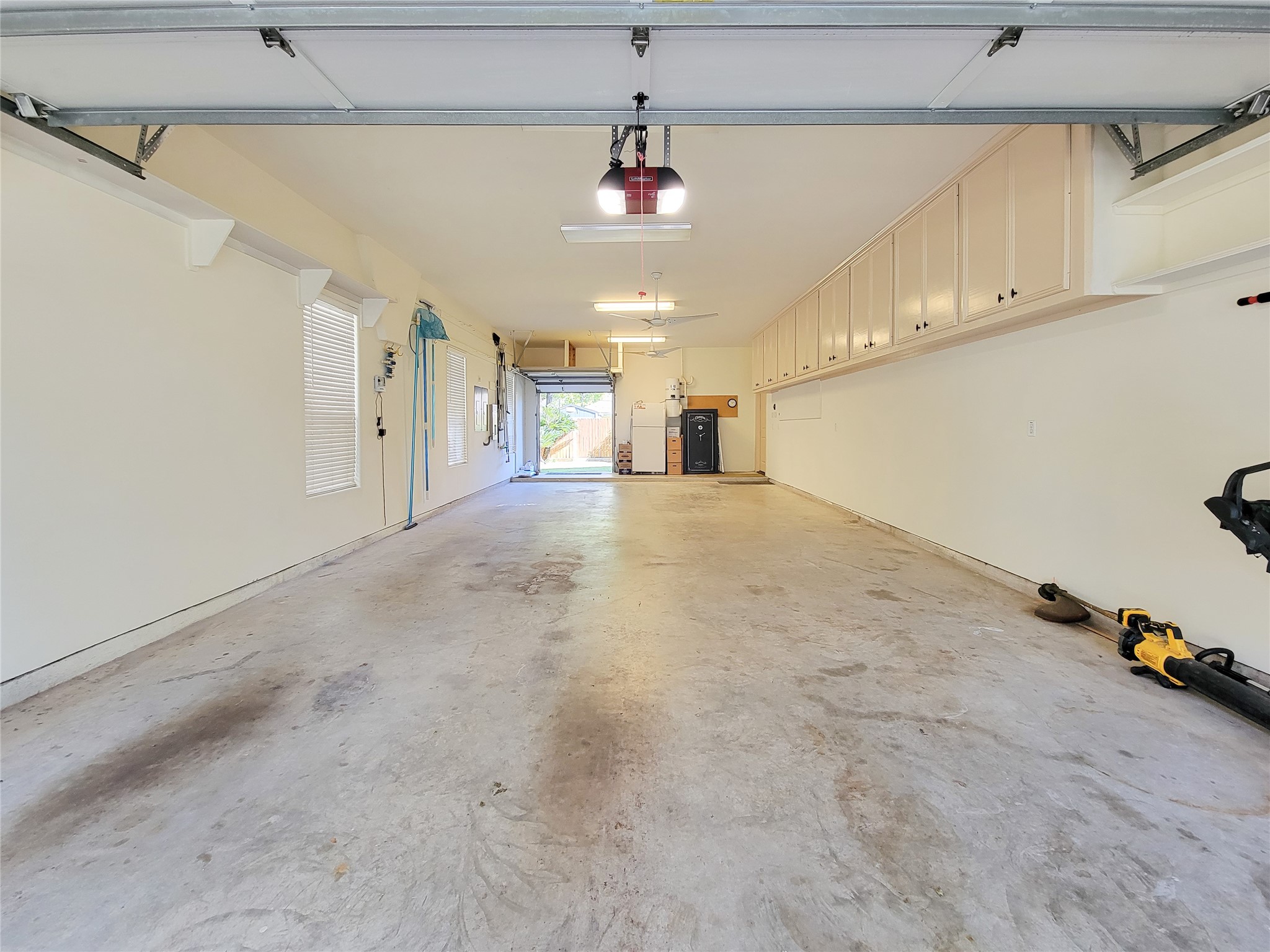1118 Colonial Street Bellaire, TX 77401 - Photo 45 of 50 Four car garage has a back loading garage door for your convenience.