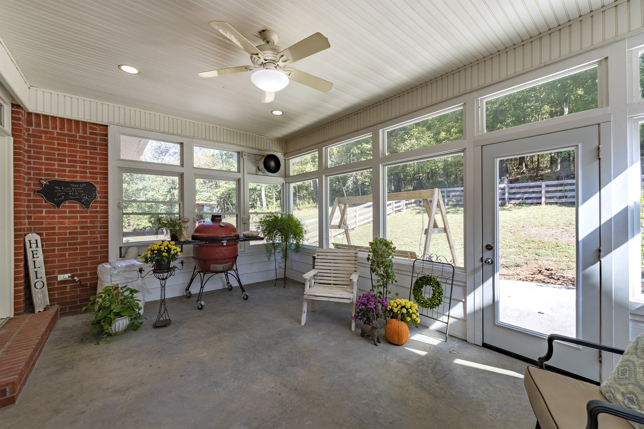 3777 McCandless Road Columbia, TN 38401 - Photo 8 of 49 Gallery Image 8