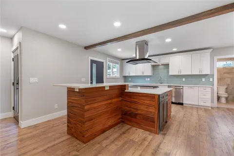 $795,000 | 4847 Lakewood Drive, Acworth, GA 30101