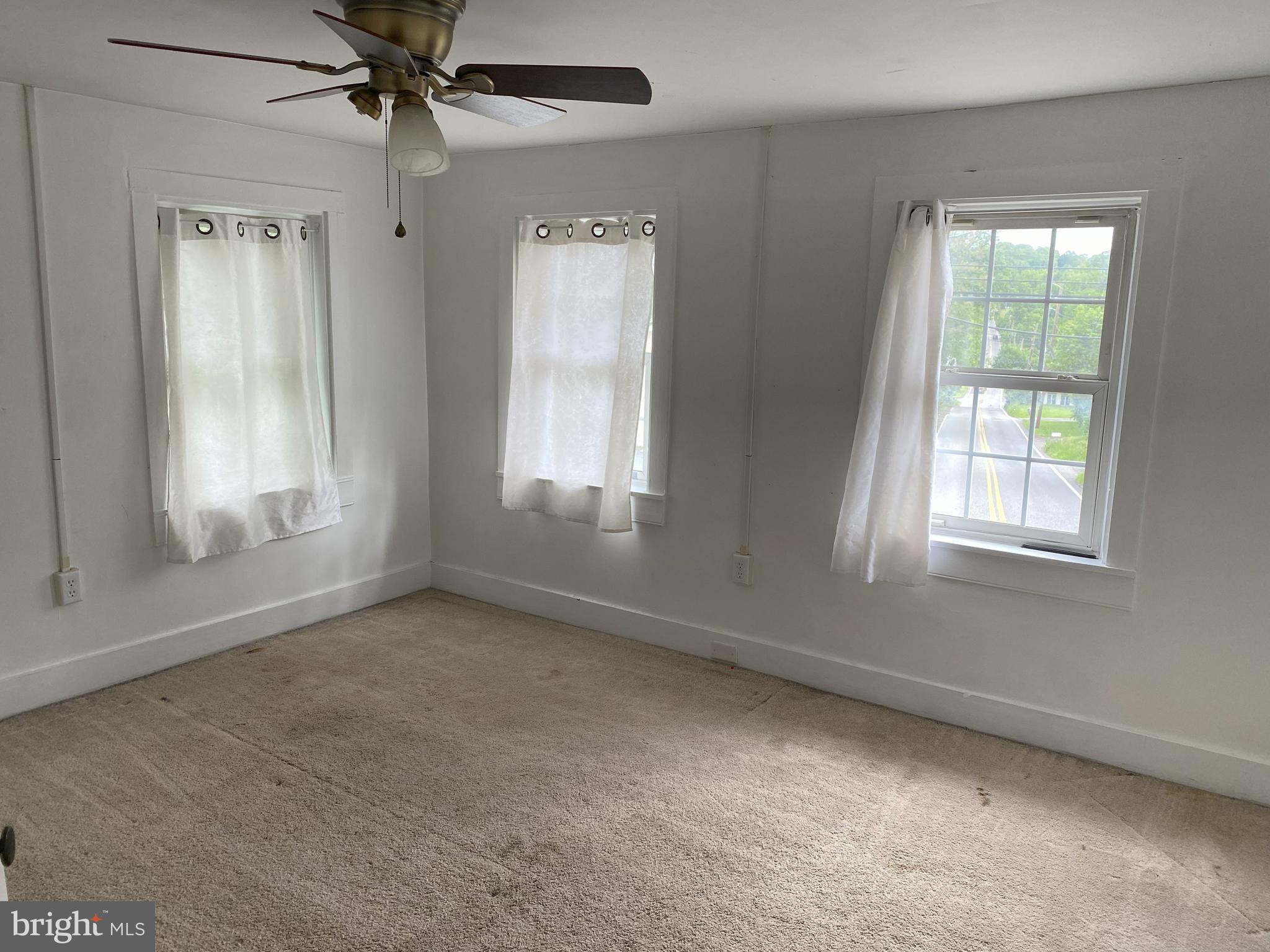 7097 Union Deposit Road Hummelstown, PA 17036 - Photo 13 of 27