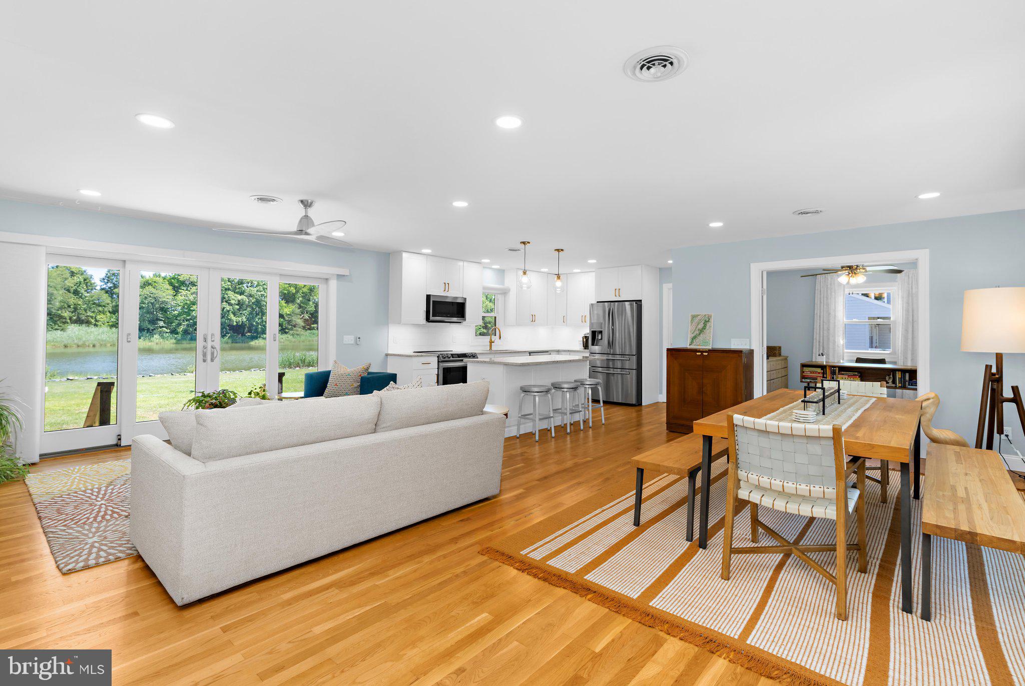 205 Riverside Drive Chester, MD 21619 - Photo 5 of 37