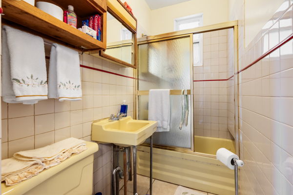 2016 West Superior Street Chicago, IL 60612 - Photo 6 of 16 a bathroom with a sink toilet and shower