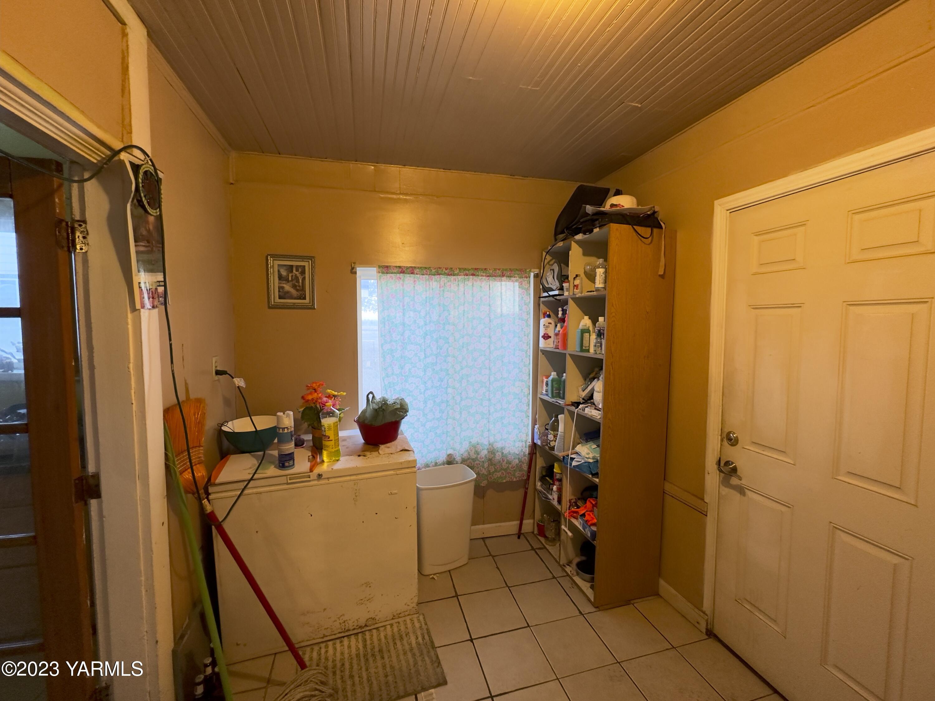 450 Main Street Parker, WA 98939 - Photo 16 of 18