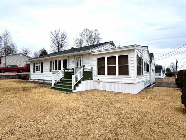 $299,000 | 774 Hillside Avenue, Berlin, NH 03570