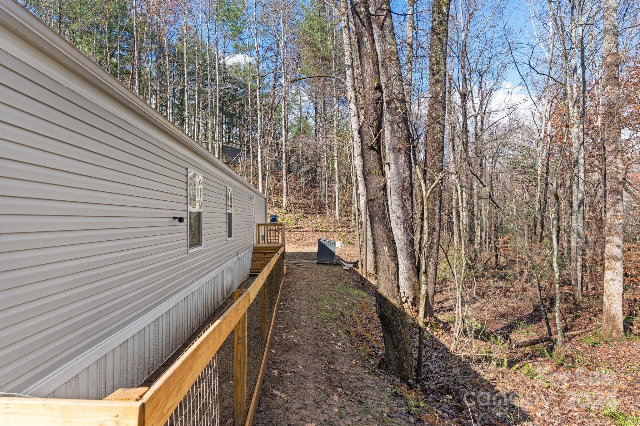 29 Long Ridge Road Candler, NC 28715 - Photo 23 of 26 Gallery Image 23