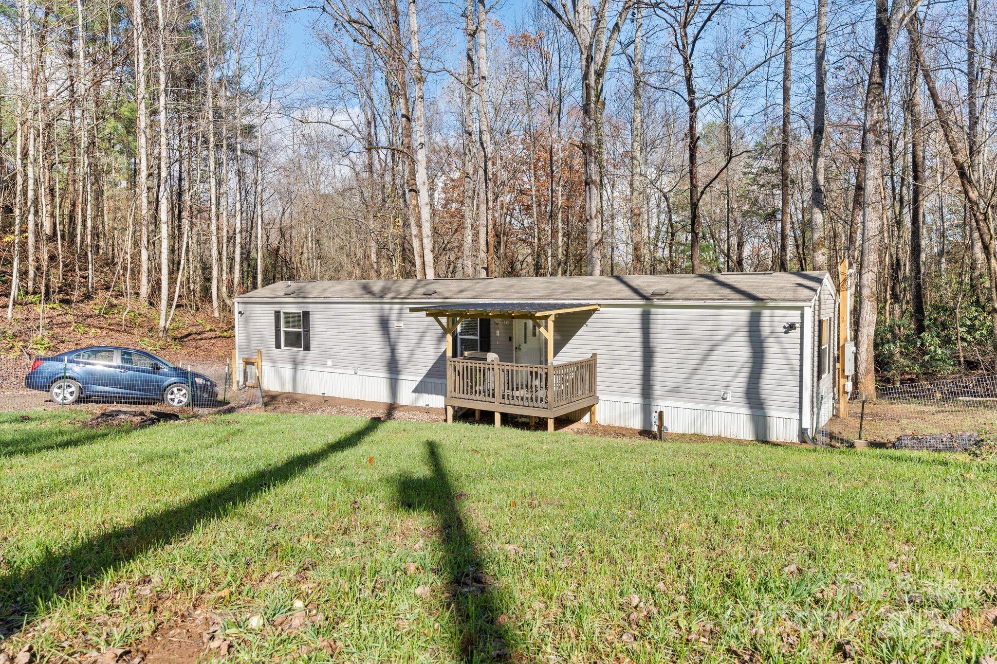 29 Long Ridge Road Candler, NC 28715 - Photo 3 of 26 Gallery Image 3
