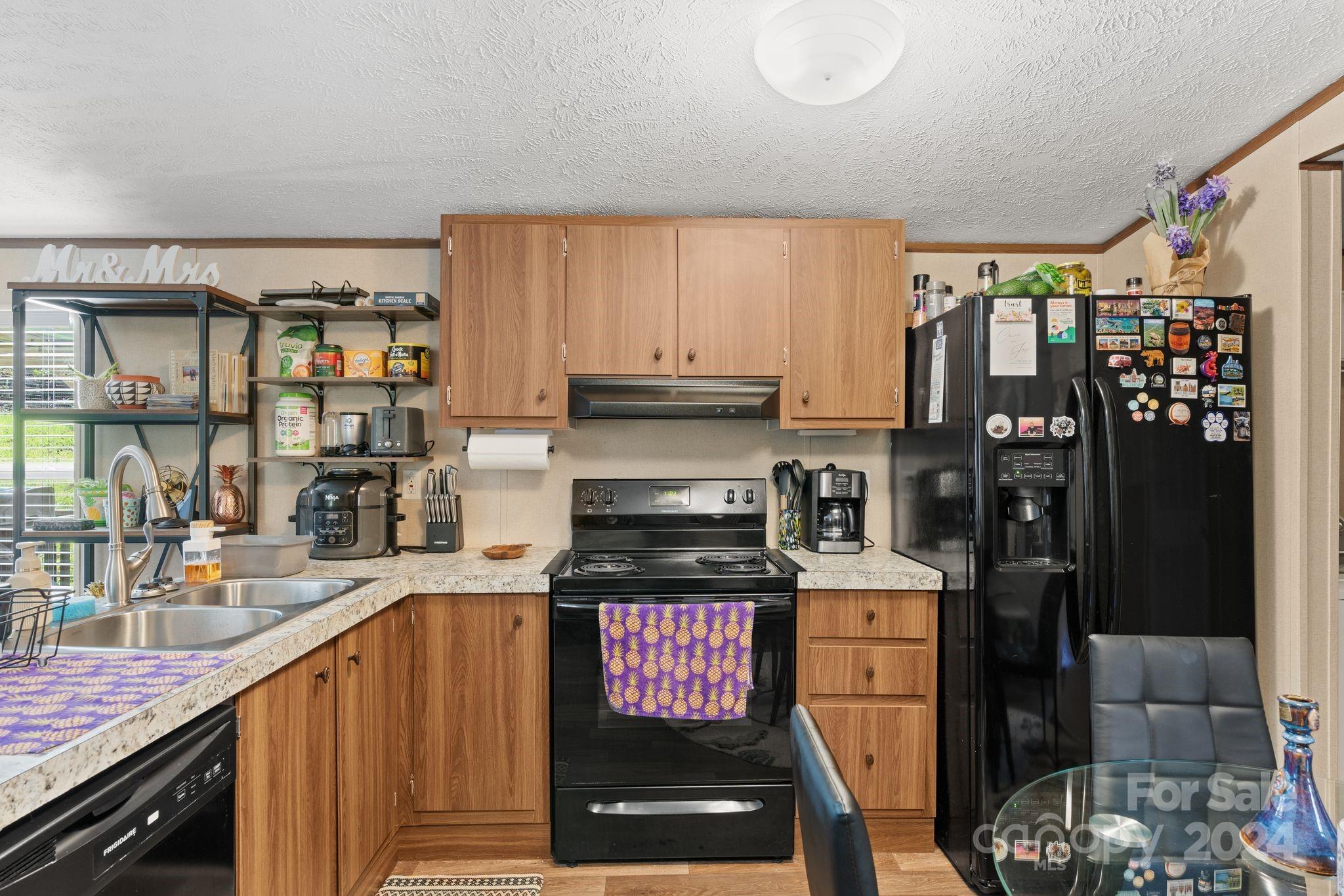 29 Long Ridge Road Candler, NC 28715 - Photo 9 of 26 Gallery Image 9