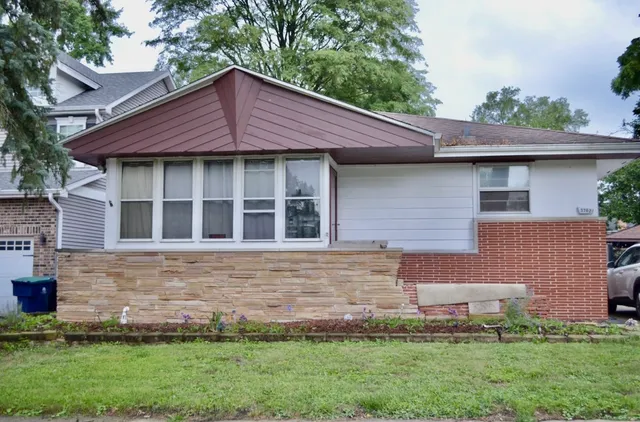 $144,000 | 3762 216th Place, Matteson, IL 60443