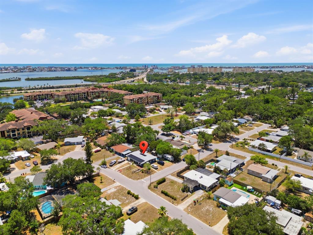 5126 104th Street North St. Petersburg, FL 33708 - Photo 33 of 37