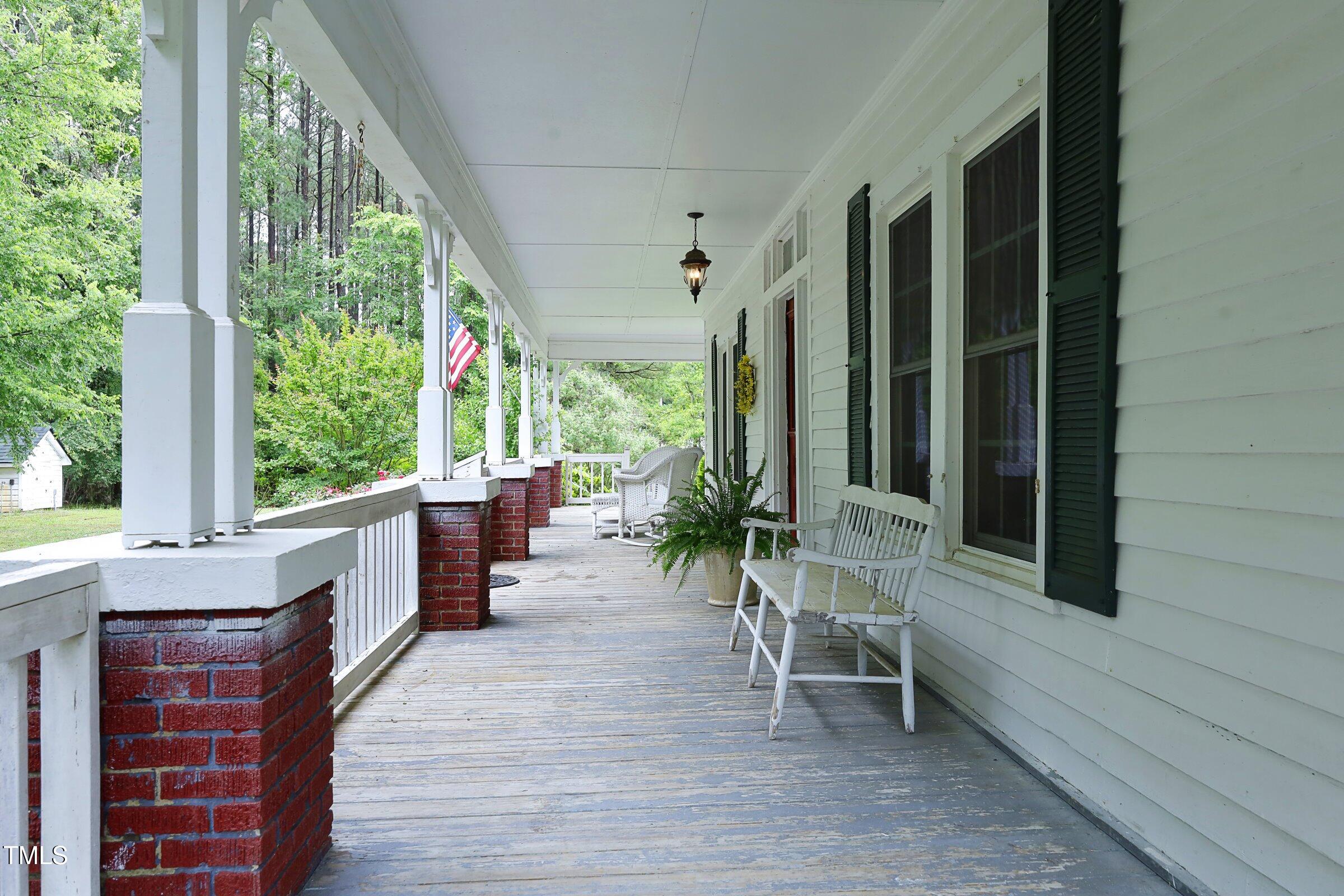 7129 Dexter Road Oxford, NC 27565 - Photo 11 of 85 7FrontPorch