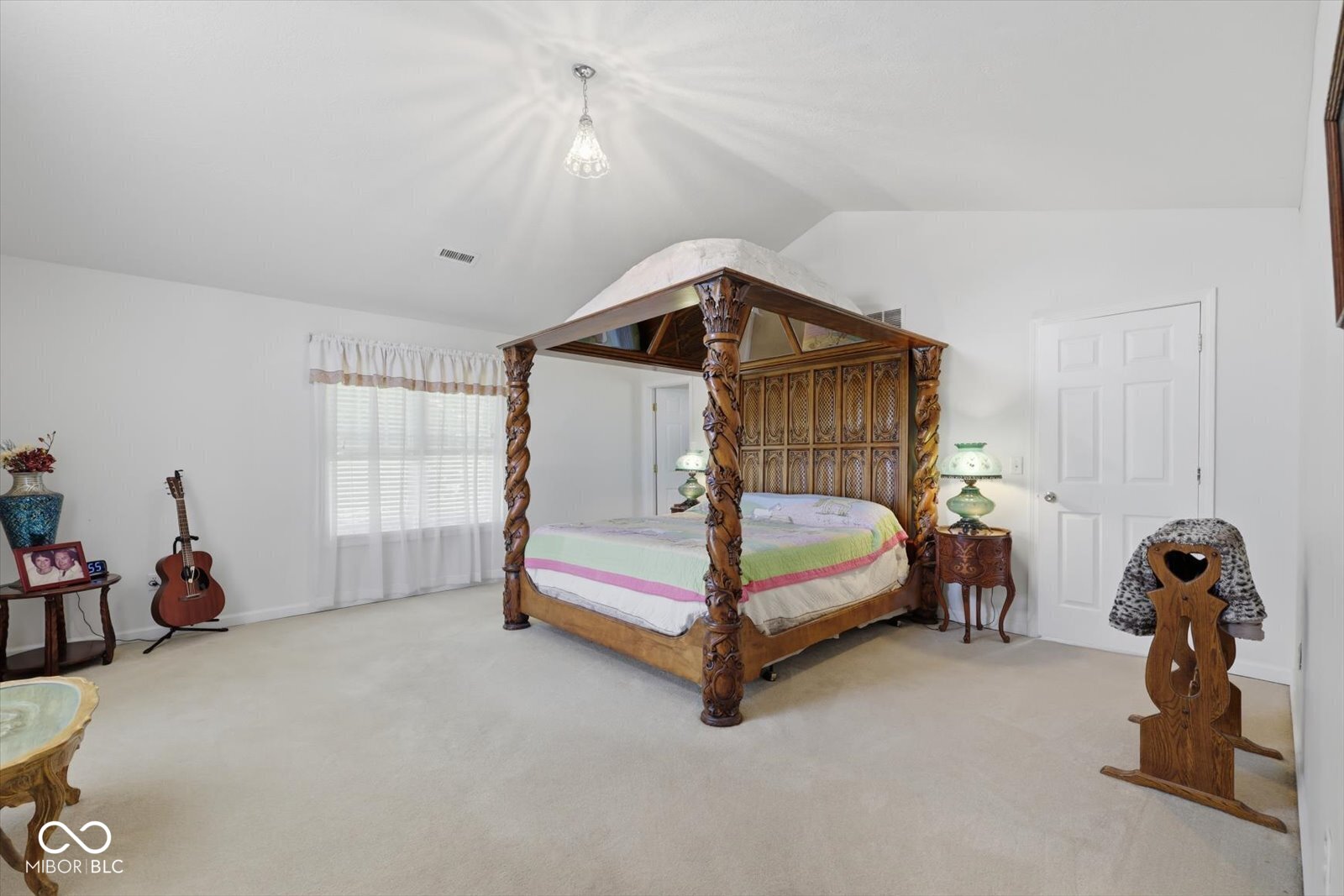 449 East McKay Road Shelbyville, IN 46176 - Photo 14 of 67