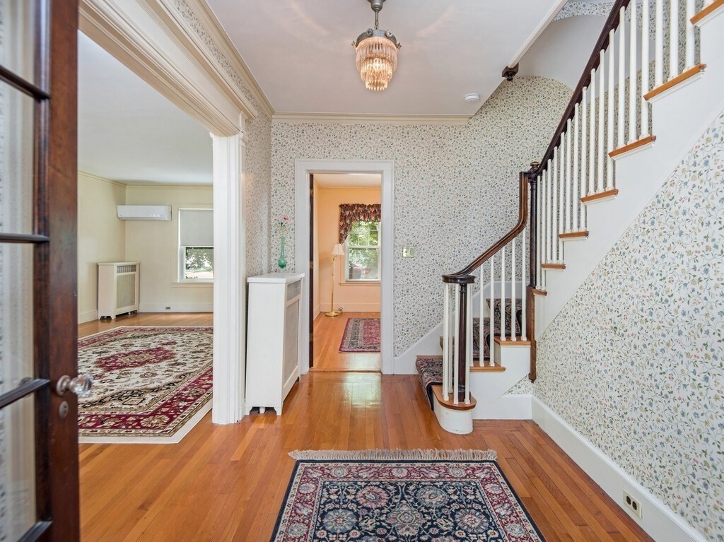 95 Commodore Road Worcester, MA 01602 - Photo 10 of 42 Gallery Image 10