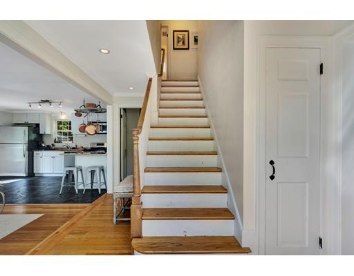 10 Country Road Brookline, MA 02467 - Photo 3 of 22