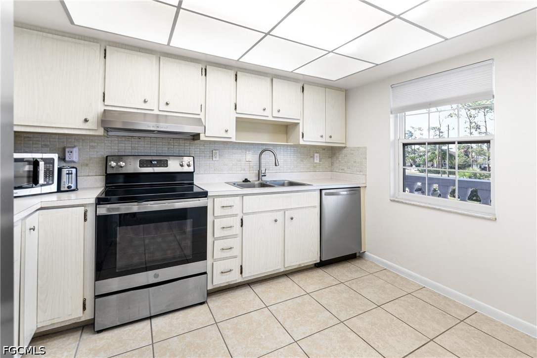 1830 Brantley Road, Unit I7 Fort Myers, FL 33907 - Photo 10 of 45