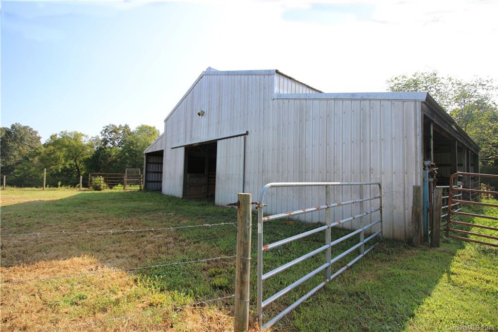 4675 Mt Pleasant Road South Concord, NC 28025 - Photo 5 of 30 Gallery Image 5