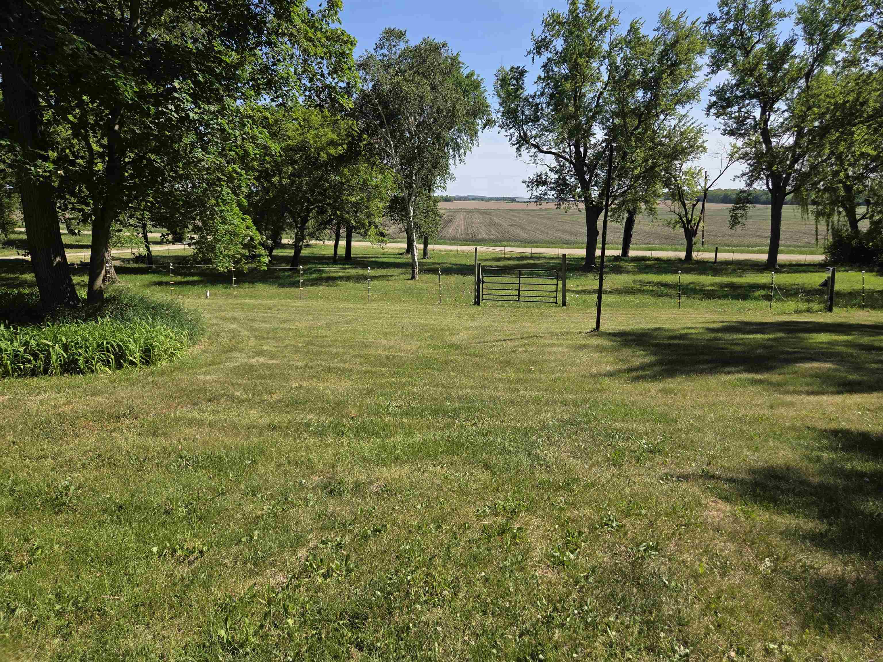 W3064 Piper Road Whitewater, WI 53190 - Photo 7 of 38